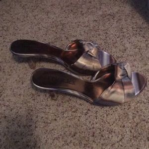 Worn once beautiful heels!